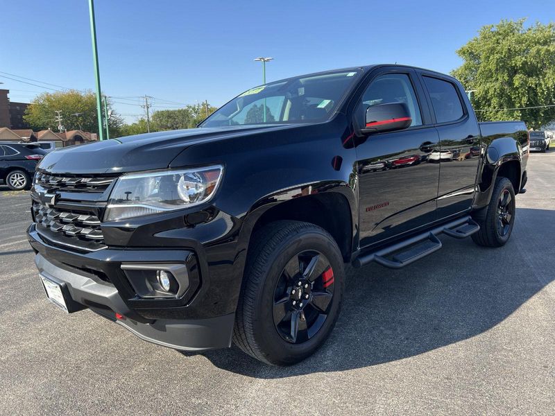 2022 Chevrolet Colorado LT photo 13