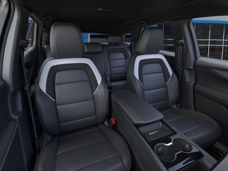 New 2025 Chevrolet Blazer EV AWD LTImage 16