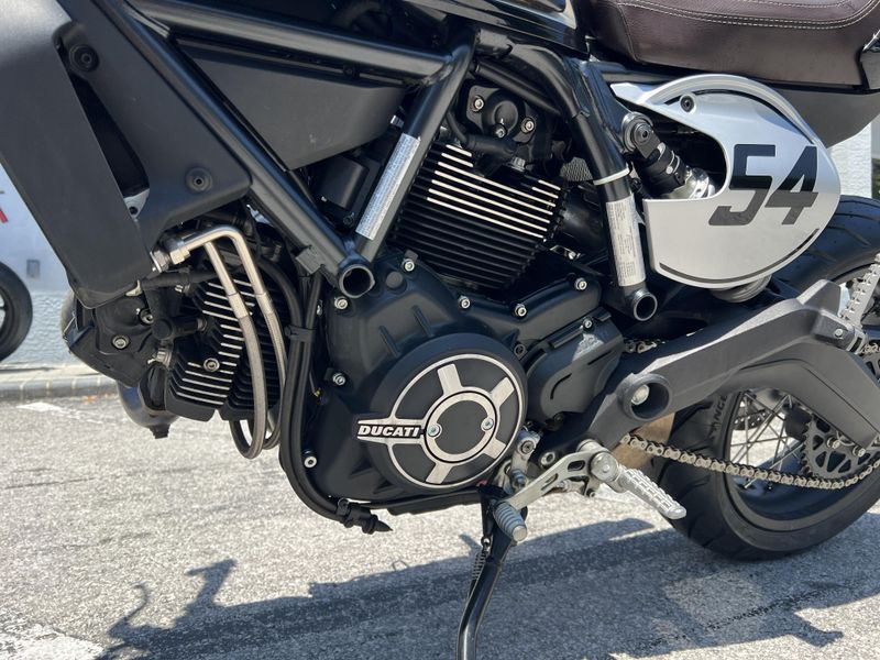 2018 Ducati CAFE RACER 