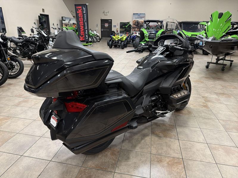New 2026 Honda GOLDWING TOUR DCT Image 17