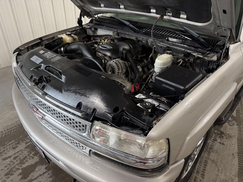 Used 2004 Chevrolet Suburban 1500 Z71Image 15