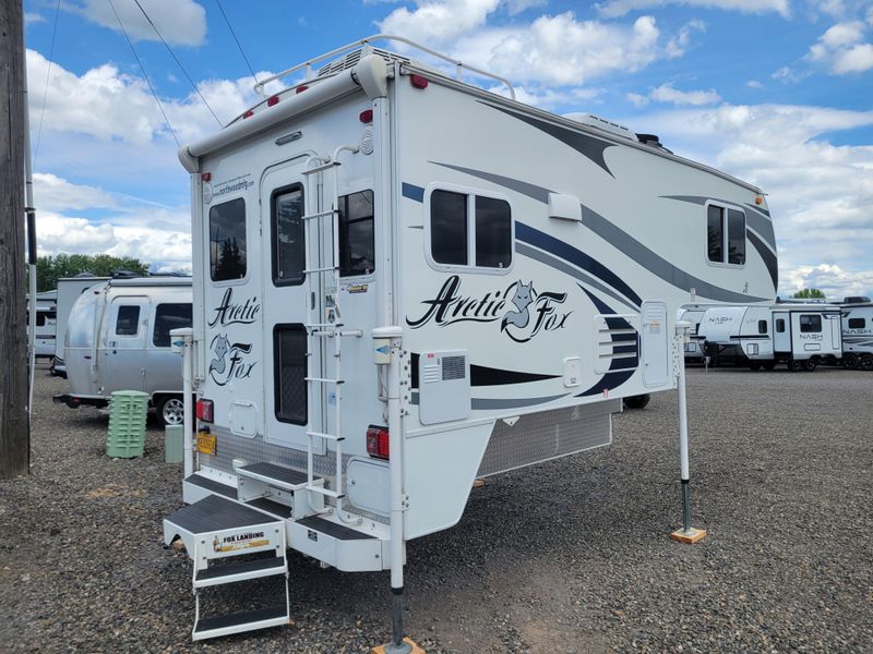 Used 2017 NORTHWOOD ARCTIC FOX 865 Image 2