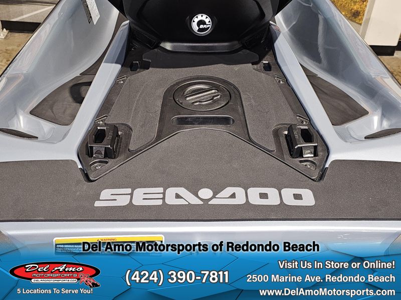 2024 Sea-Doo GTI SE 170 (SOUND SYSTEM) Image 19