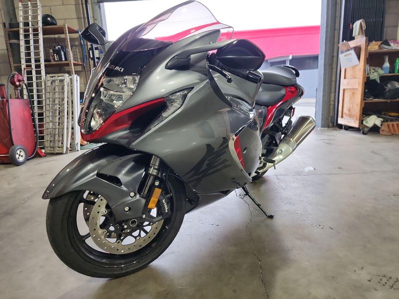Used 2024 Suzuki Hayabusa Image 16