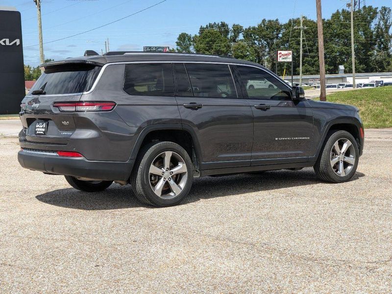 2021 Jeep Grand Cherokee L LimitedImage 3