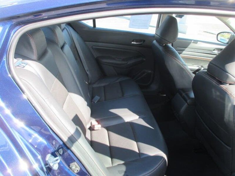 2022 Nissan Altima 2.5 SRImage 26