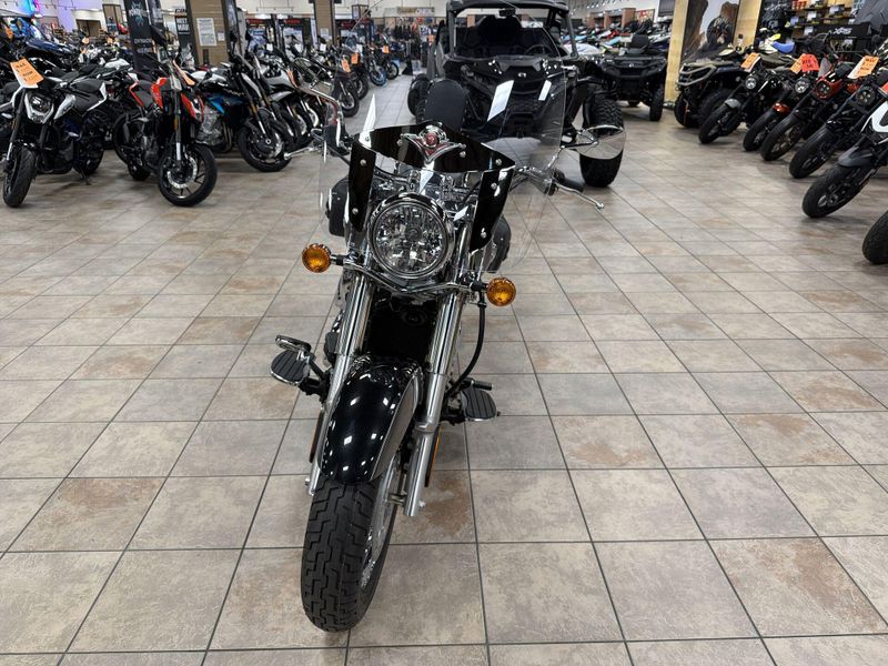 New 2026 Kawasaki VULCAN 900 CLASSIC LT Image 12