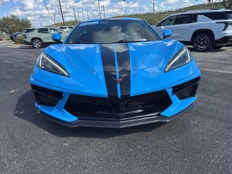 2021 Chevrolet Corvette Stingray 1LT photo 2