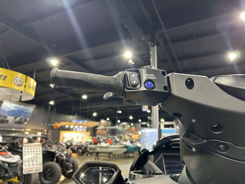 New 2025 Yamaha FX CRUISER HO W&sol;AUDIO Image 11