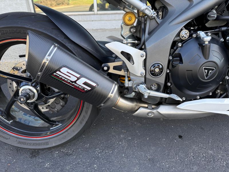 2020 Triumph Speed Triple RSImage 6