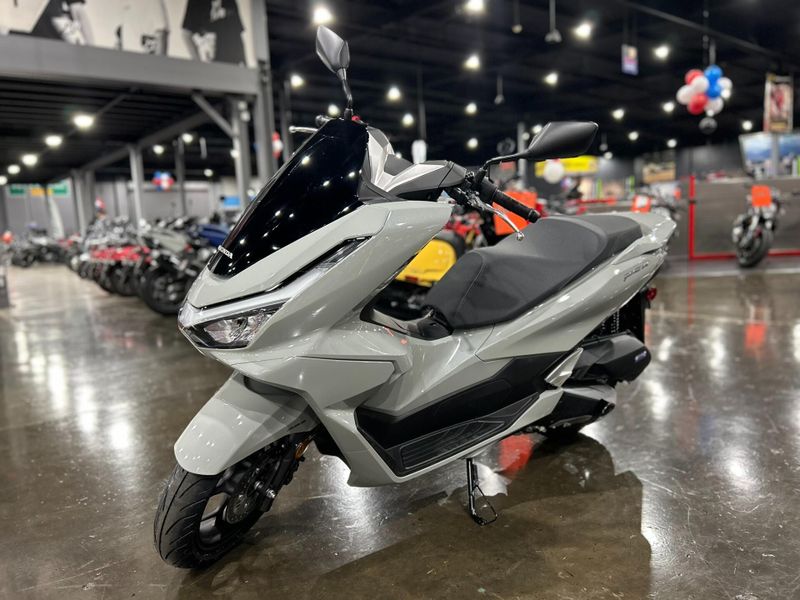 New 2025 Honda PCX ABS Image 20