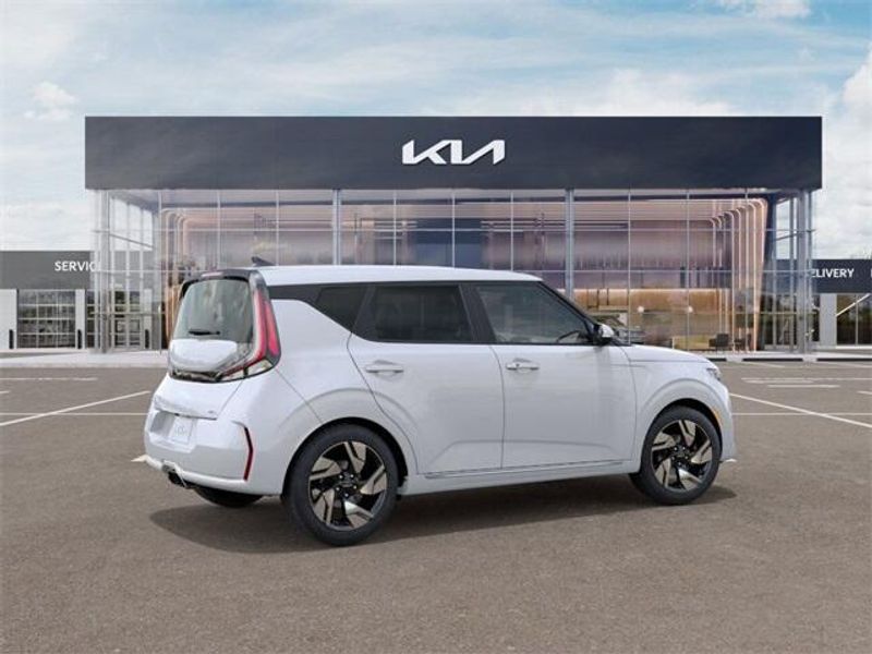 2025 Kia Soul GT-LineImage 6