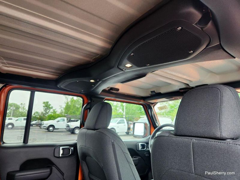 New 2025 Jeep Wrangler 4-door Sport S