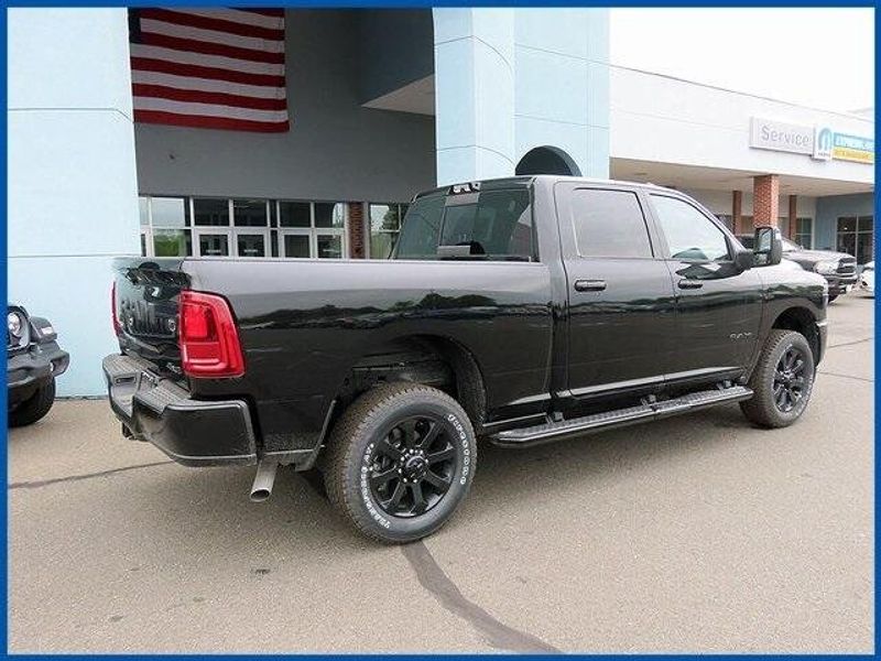 2025 RAM 2500 LaramieImage 7