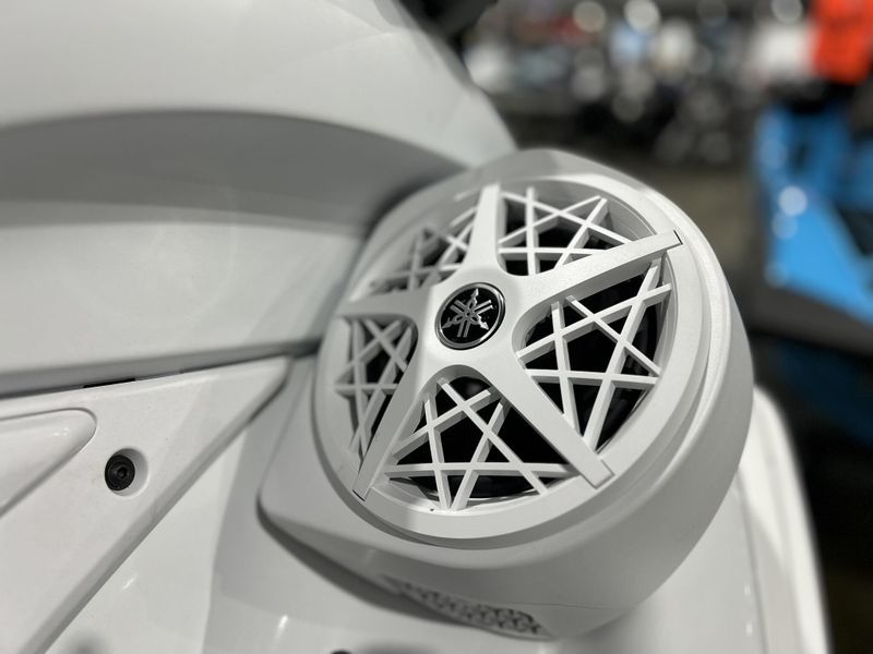 New 2025 Yamaha FX CRUISER SVHO W/AUDIO Image 11