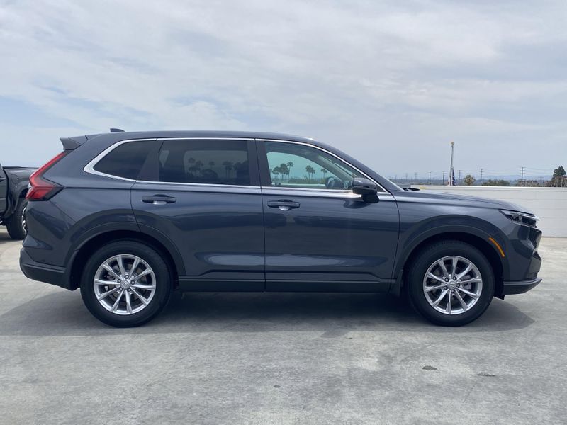 Used 2025 Honda CR-V EX-LImage 3