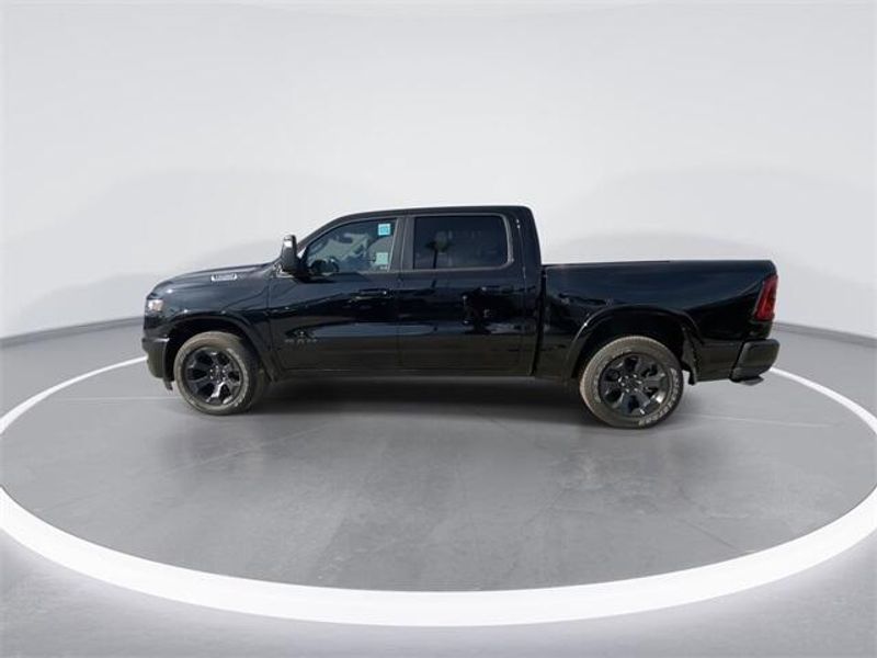 2025 RAM 1500 Big Horn Crew Cab 4x2 5