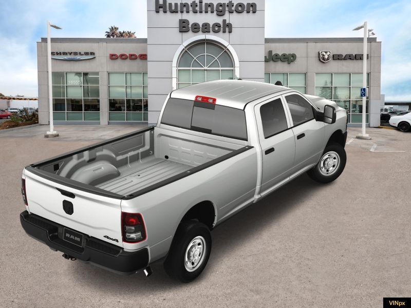 2024 RAM 2500 Tradesman Crew Cab 4x4 Long BoxImage 3