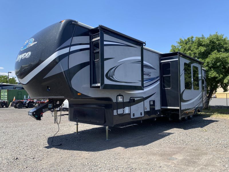 2016 JAYCO SEISMIC 4112 Image 6