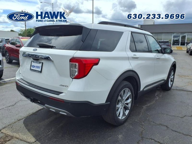 2023 Ford Explorer XLT photo 6