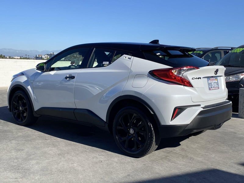 2022 Toyota C-HR NightshadeImage 5