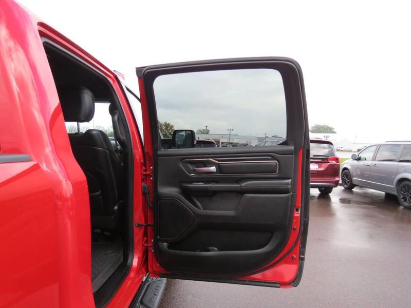 Used 2021 RAM 1500 Rebel 4x4 4dr Crew Cab 5.6 ft. SB PickupImage 32