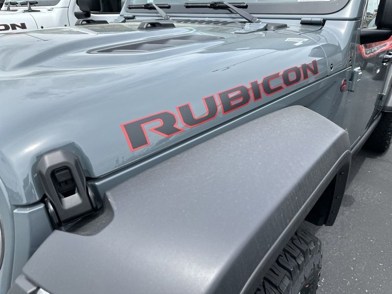 2024 Jeep Wrangler 4-door Rubicon in a Anvil Clear Coat exterior color. Gupton Motors Inc 615-384-2886 guptonmotors.com 