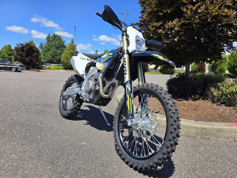 2026 Triumph TF 250E 