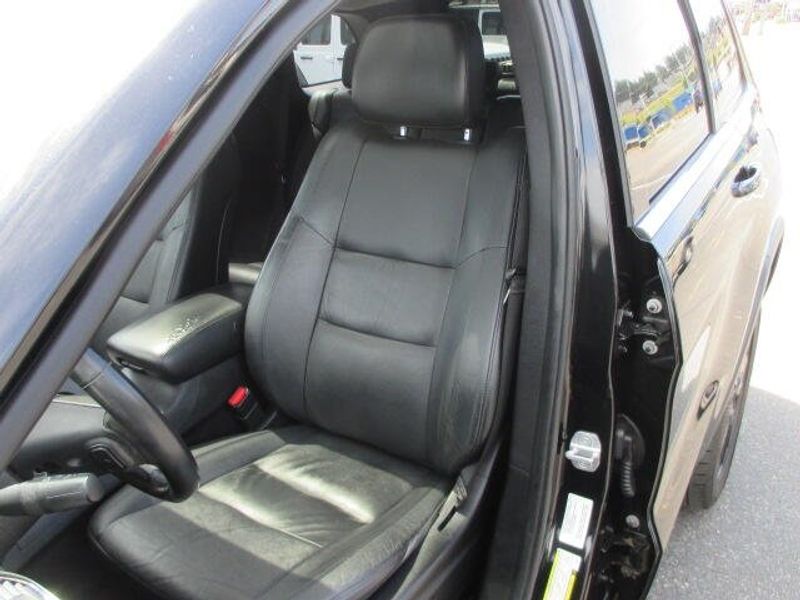 2012 Jeep Grand Cherokee Laredo AltitudeImage 15