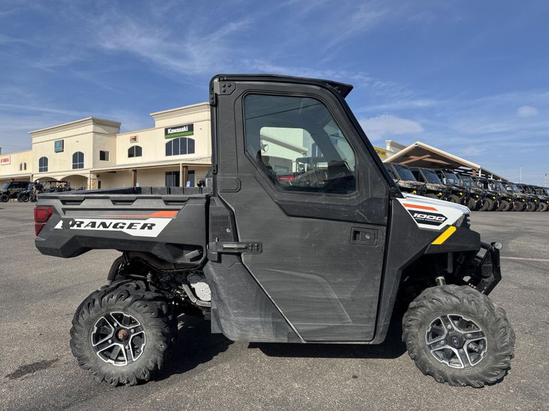 2023 Polaris RANGER 1000 PREMIUM WHITE LIGHTNINGImage 5