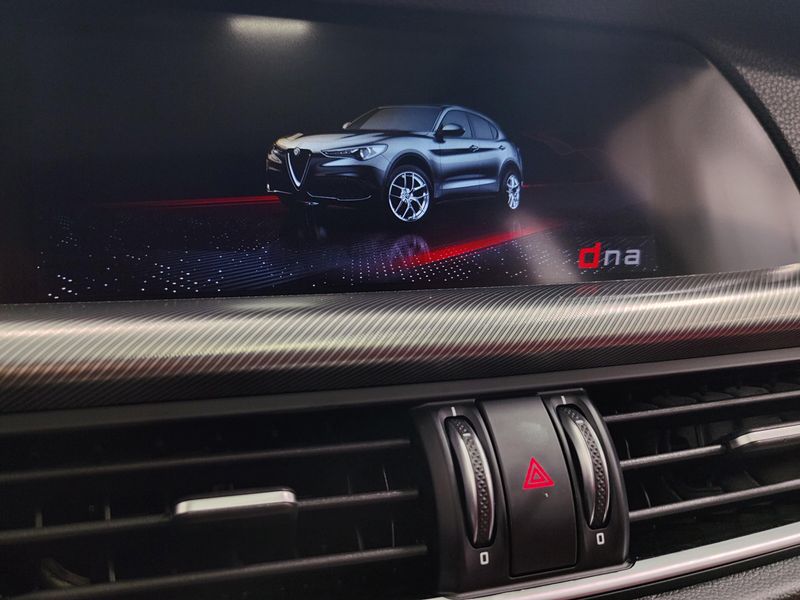 Used 2023 Alfa Romeo Stelvio Veloce AWD w/Sunroof & NavImage 24