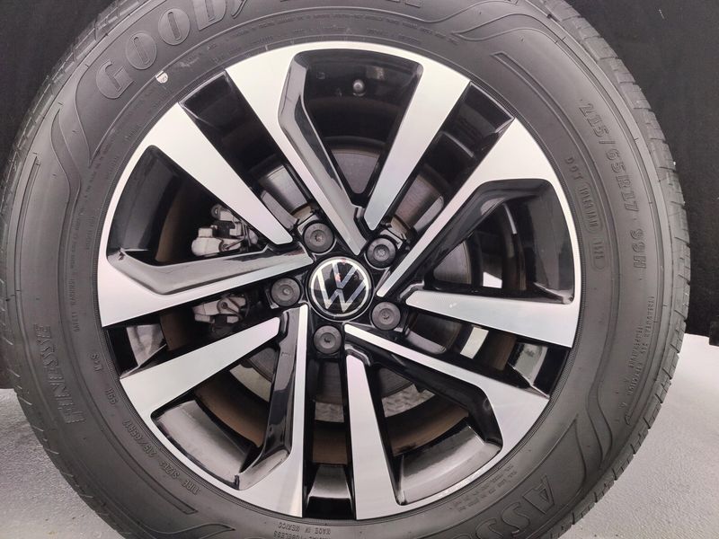 Used 2024 Volkswagen Tiguan S 4-Motion AWDImage 21