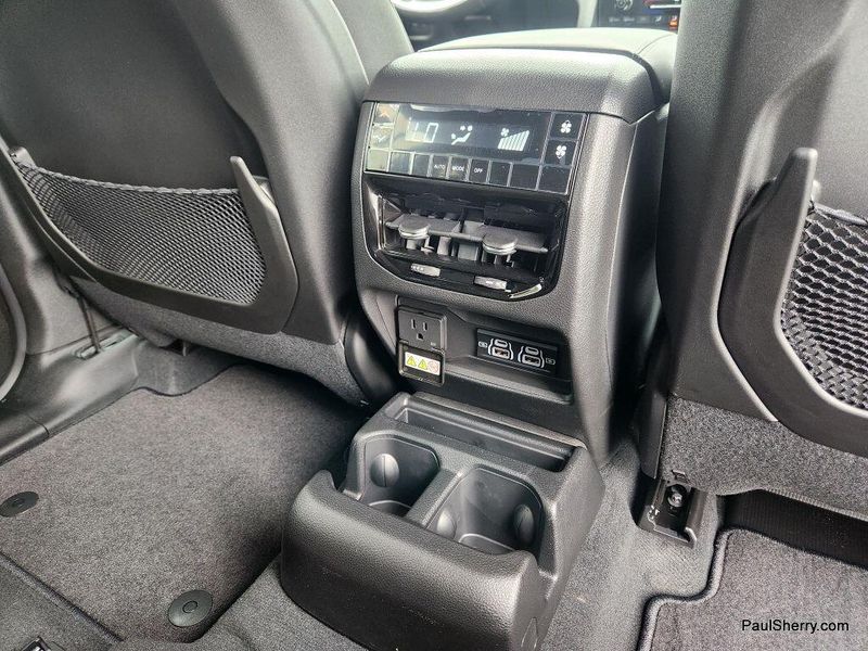 2025 Jeep Grand Cherokee L Altitude X 4x4Image 46
