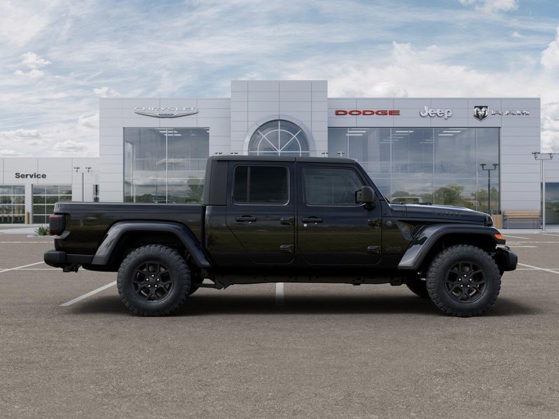 New 2025 Jeep Gladiator Willys 4x4