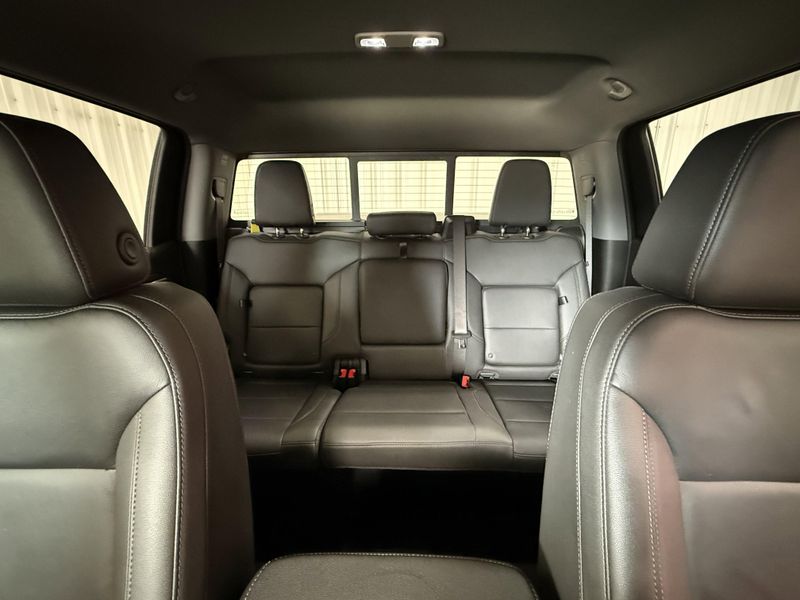 Used 2025 Chevrolet Silverado 1500 LTImage 22