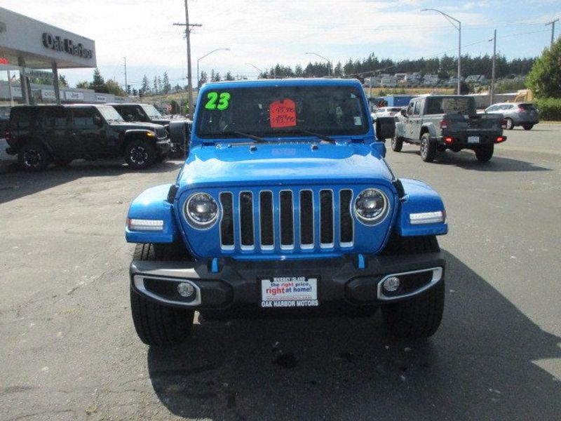 2023 Jeep Wrangler 4xE SaharaImage 3