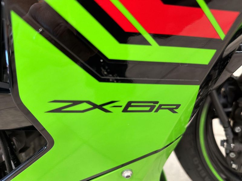 Used 2024 Kawasaki NINJA ZX-6R KRT EDITION ABS Image 28