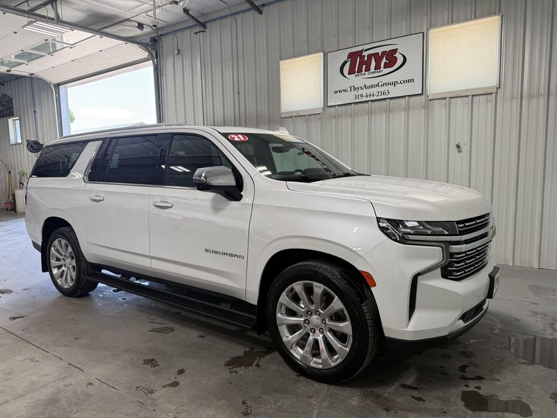 Used 2021 Chevrolet Suburban PremierImage 1