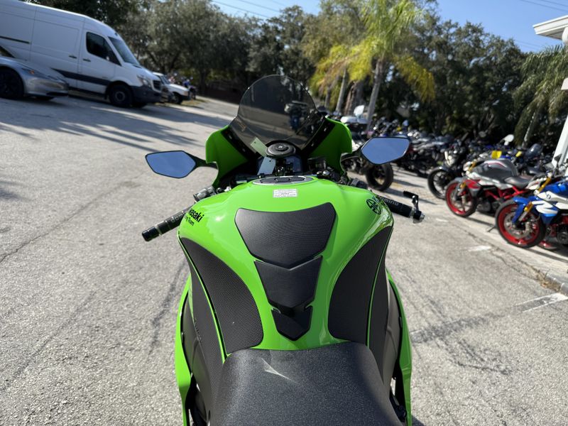 2024 Kawasaki Ninja ZX-10RR