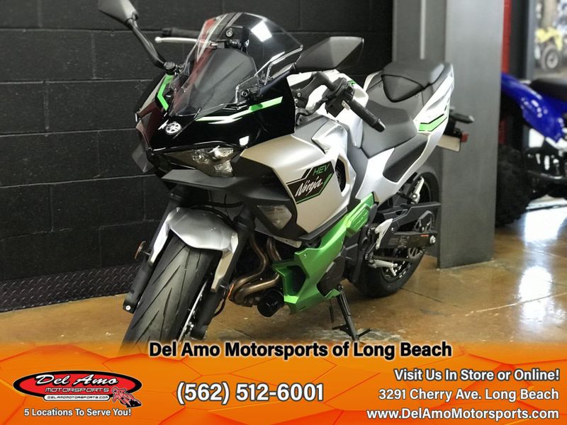 2024 Kawasaki NINJA 7 HYBRID ABS Image 3