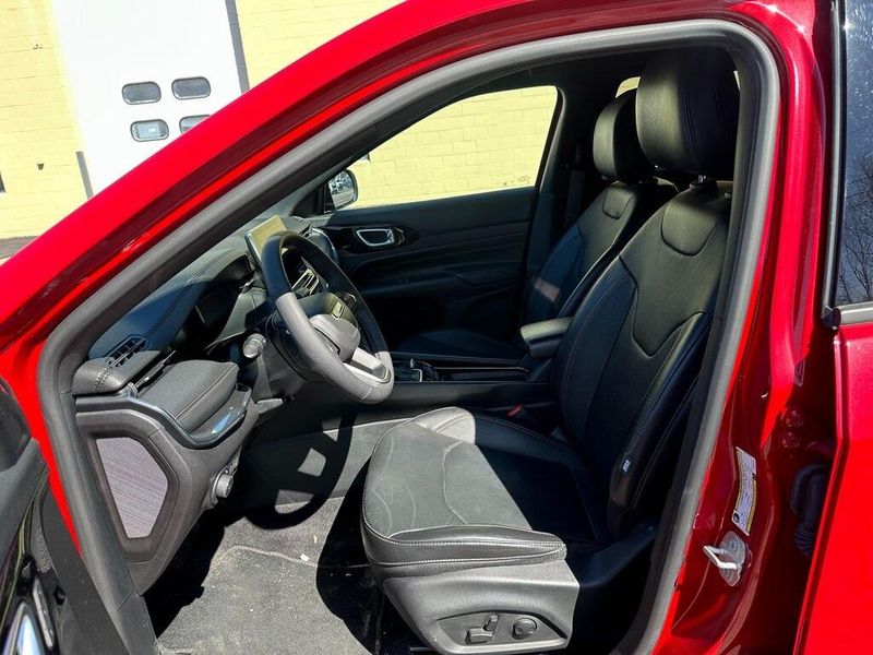 2023 Jeep Compass Red EditionImage 19
