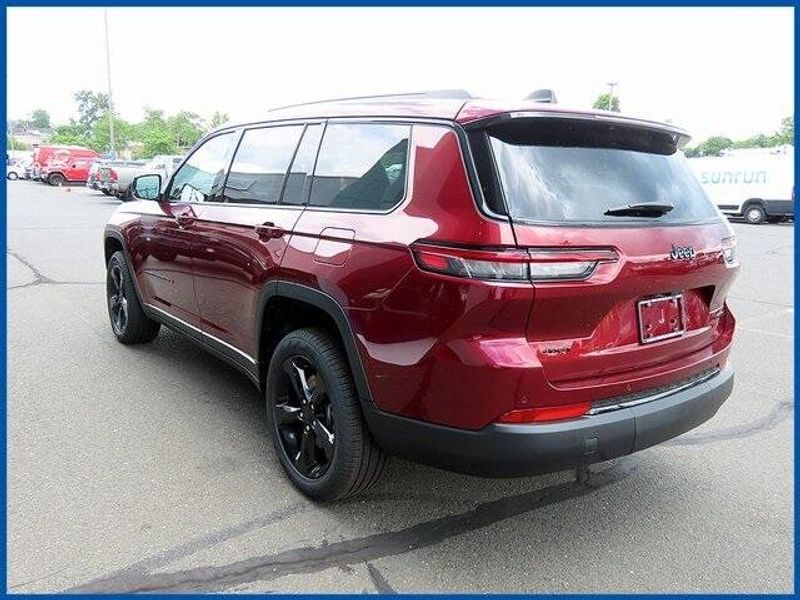New 2025 Jeep Grand Cherokee LimitedImage 5