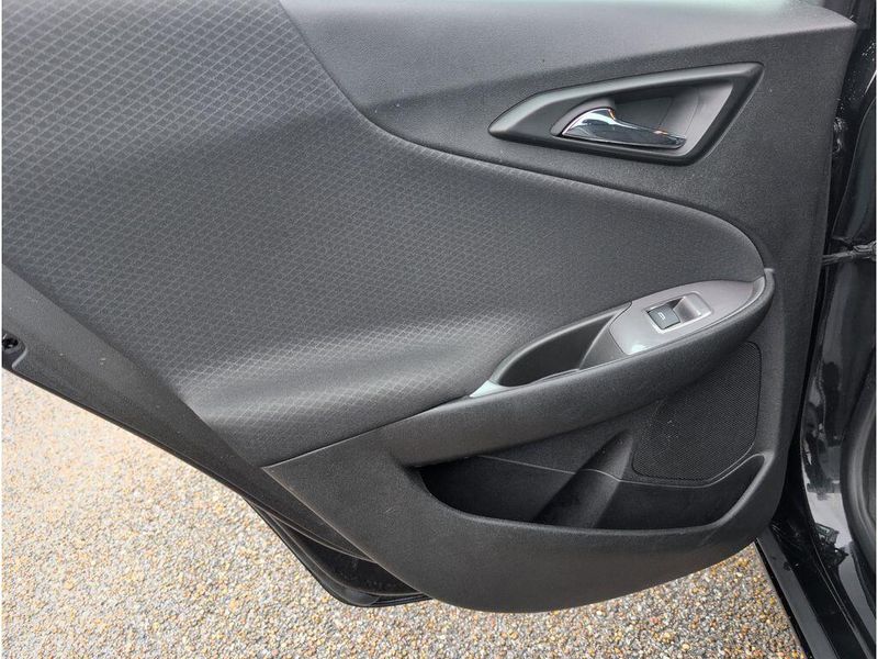 Used 2023 Chevrolet Malibu LTImage 31