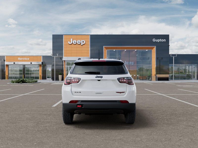 New 2026 Jeep Compass Trailhawk 4x4Image 33
