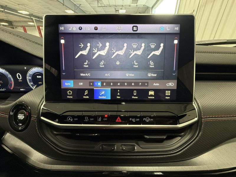 Used 2024 Jeep Compass TrailhawkImage 34