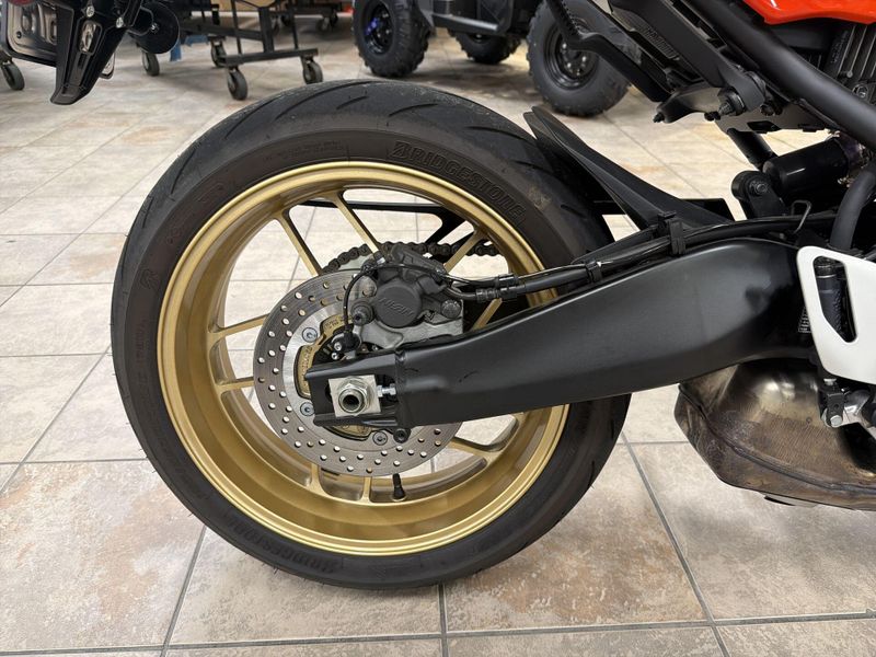 Used 2024 Yamaha XSR900 CA Image 21