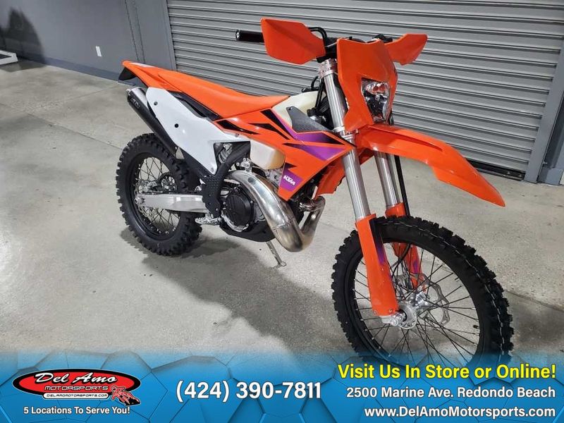 2024 KTM 250 XC-W  in a ORANGE exterior color. Del Amo Motorsports of Redondo Beach (424) 304-1660 delamomotorsports.com 