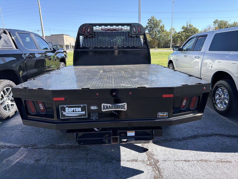 Used 2022 Chevrolet Silverado 3500HD Chassis Work TruckImage 10