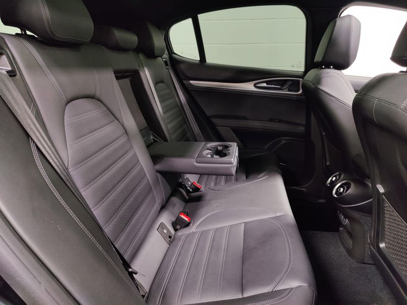 Used 2024 Alfa Romeo Stelvio Veloce AWD w/Sunrof/Activ AsstImage 19