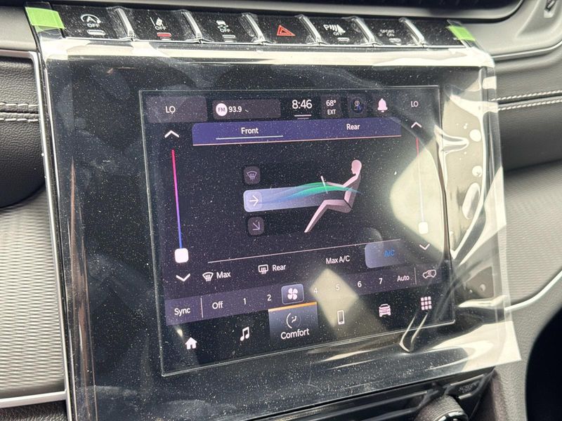 New 2026 Jeep Grand Cherokee L Laredo 4x2
